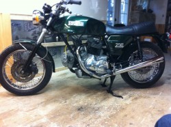 1975 Ducati 750 GT L Side