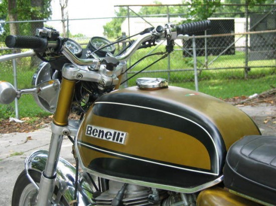1975 Benelli 650S L Detail