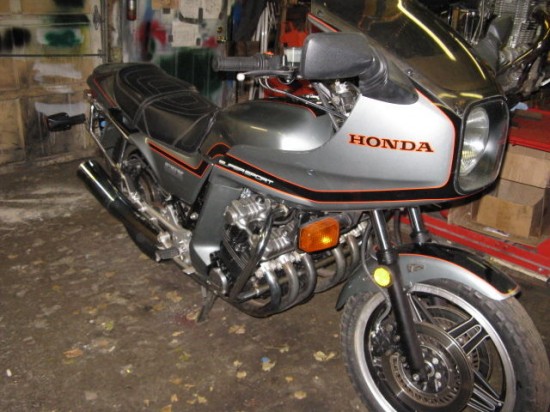1981 Honda CBX R Front