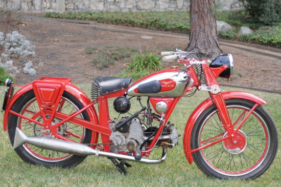 1939 Moto Guzzi Egretta R Side