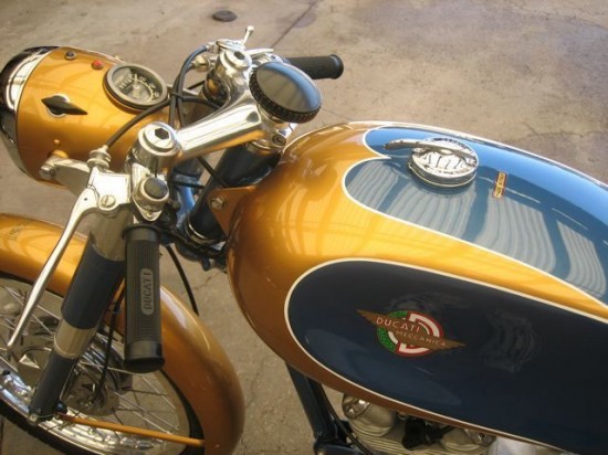 1966 Ducati 125 L Dash