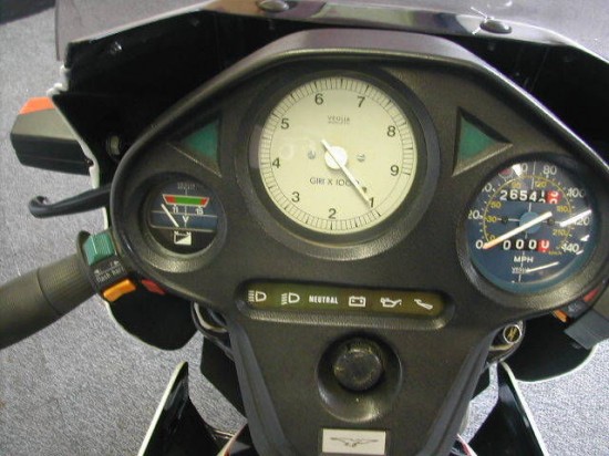 1984 Moto Guzzi 850 Le Mans III Dash