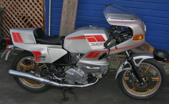 1981 Ducati Pantah SL600 R side
