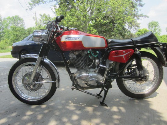 1970 Ducati 450 Mark 3 L Side