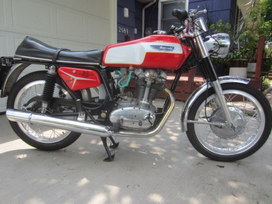 1970 Ducati 450 Mark 3 R Side