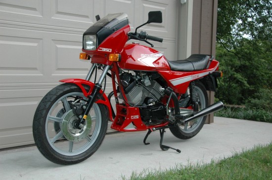 1984 Moto Morini 350 K2 L Front