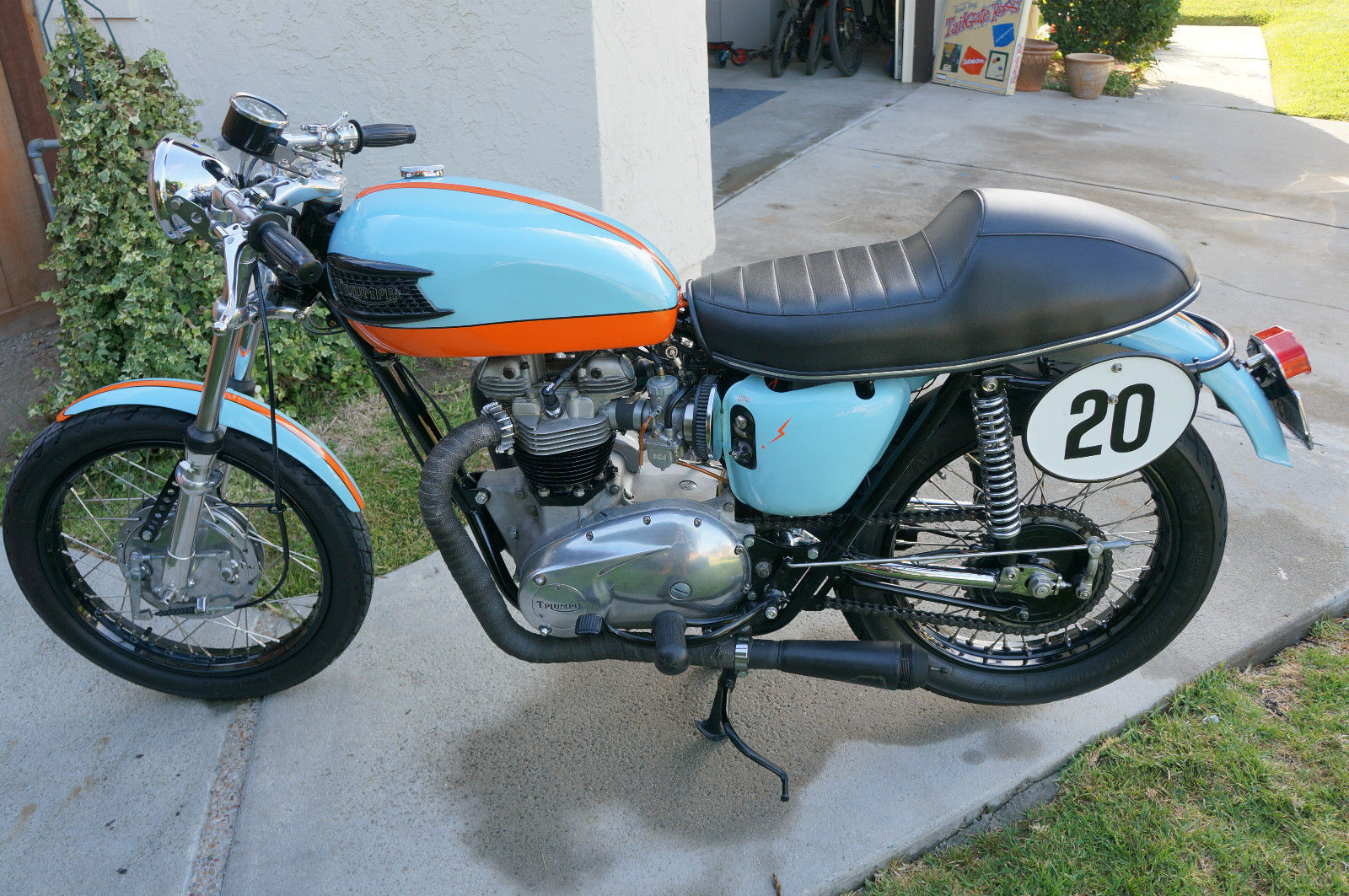 Steve McQueen Tribute 1964 Triumph TR6C Trophy for Sale Classic