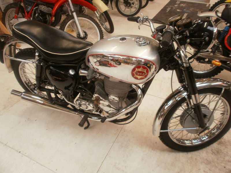 bsa gold star bikes for sale
